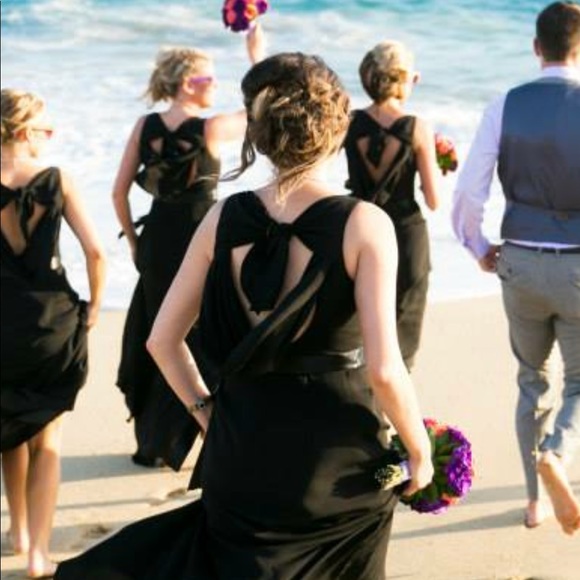 Vera Wang Bridesmaid Dress - Picture 4 of 4